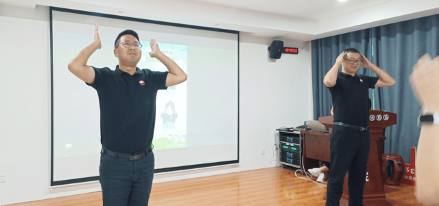 无惧风雨•砥砺前行｜团团圆圆板材6月总结会